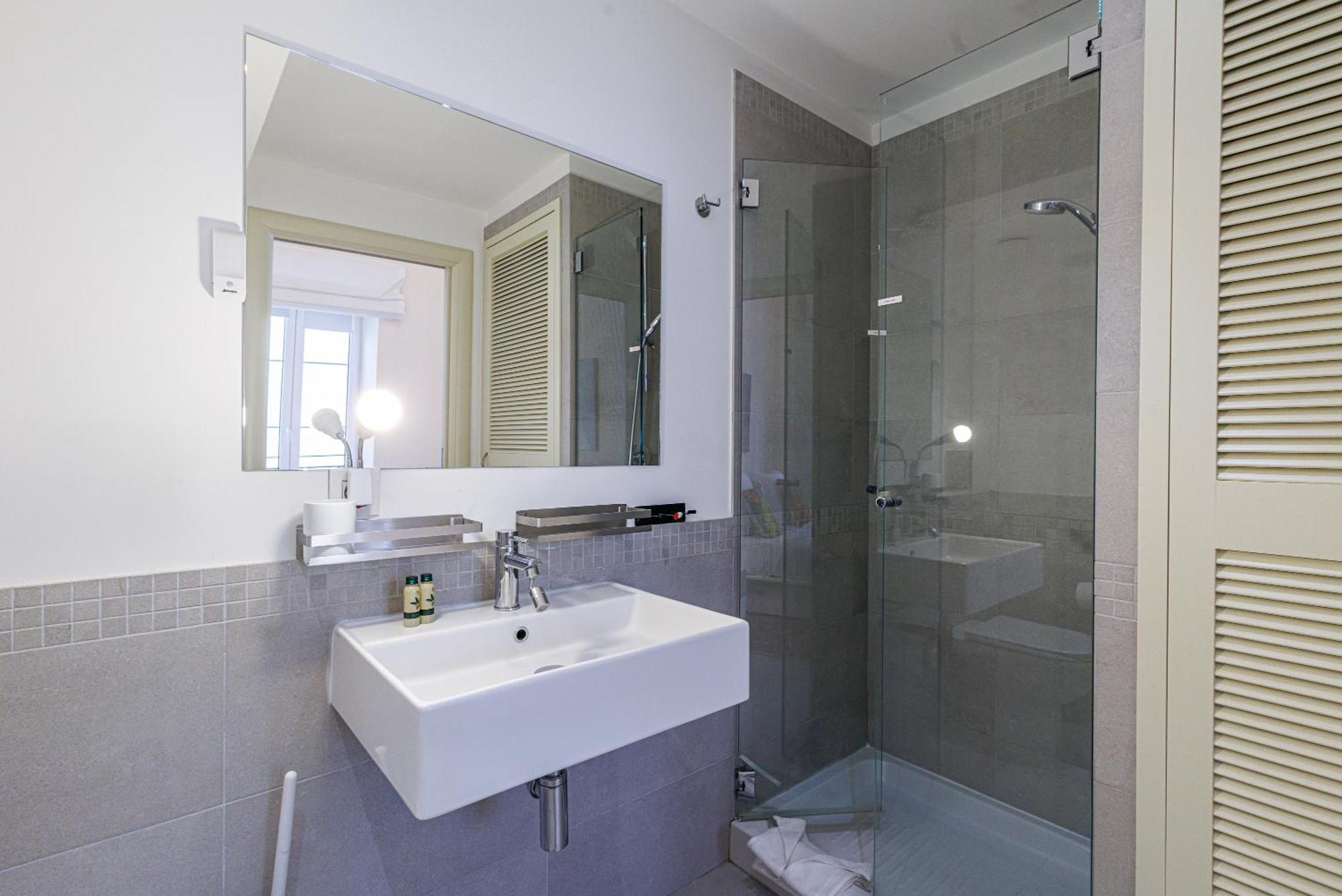 Rose 2-Clim-Centre-Plage Menton Ngoại thất bức ảnh
